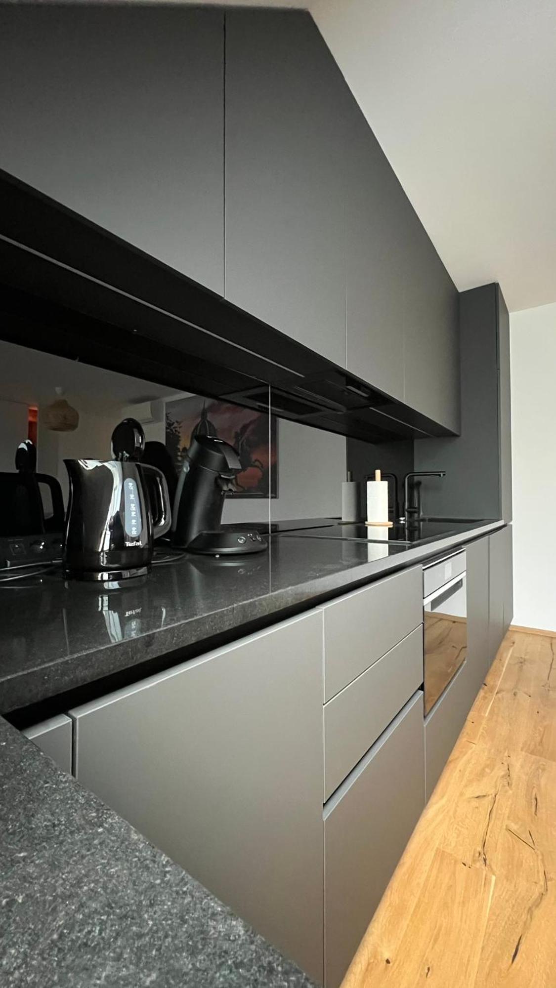 Vienna Apartment Ortnergasse Bagian luar foto
